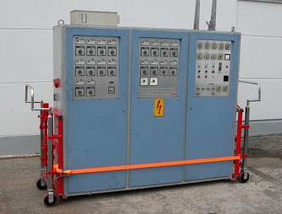 Schaltschränke und ähnliche Lasten transportieren